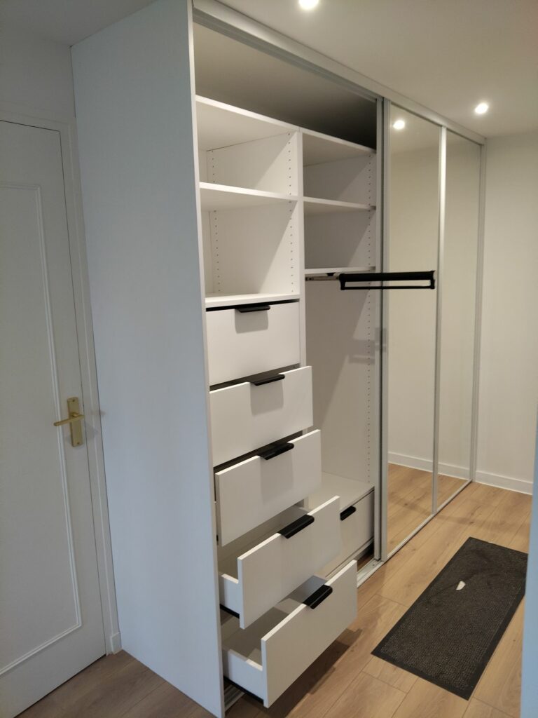charpentier menuisier Seiches-sur-le-Loir aménagement appartement-2