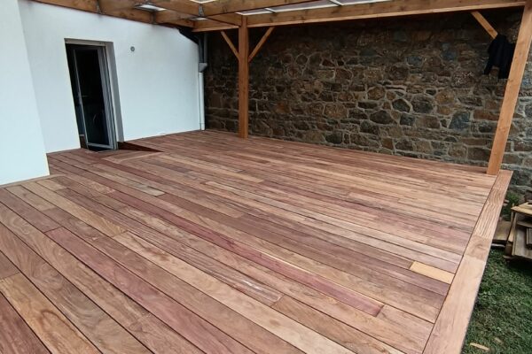 charpentier menuisier Seiches-sur-le-Loir terrasse bois-2